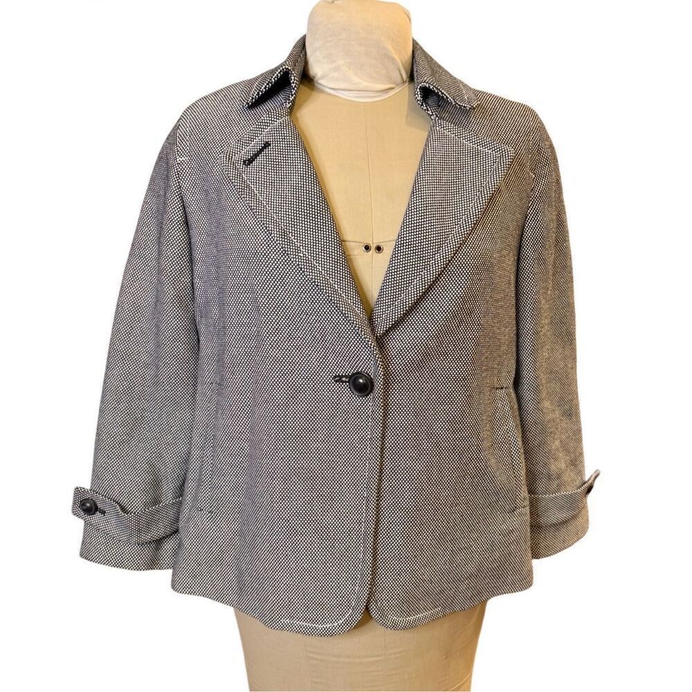 Talbots Tweed Swing Style Jacket Blazer Sz. 8 Pleated Back Single Button